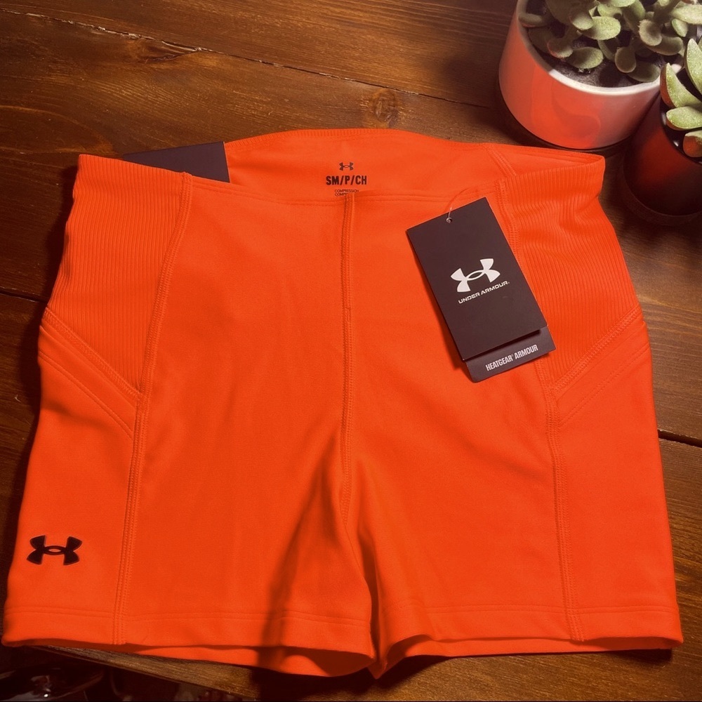 Women’s Under Armour HeatGear Hi Rise Shorty